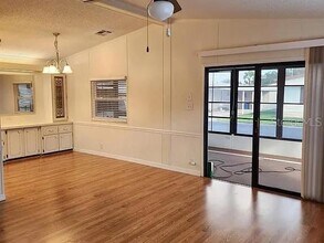 2055 S Floral Ave in Bartow, FL - Foto de edificio - Building Photo