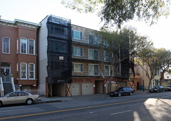 2629 Folsom St in San Francisco, CA - Building Photo - Building Photo