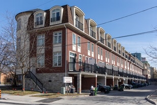 99B Finch Av W in Toronto, ON - Building Photo