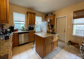 8 Eldora St, Unit 8 Eldora Street in Boston, MA - Building Photo