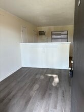 1081 SE Monterey Rd, Unit C26 in Stuart, FL - Building Photo - Building Photo