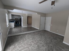 13415 Neal Rd in Davisburg, MI - Building Photo - Building Photo