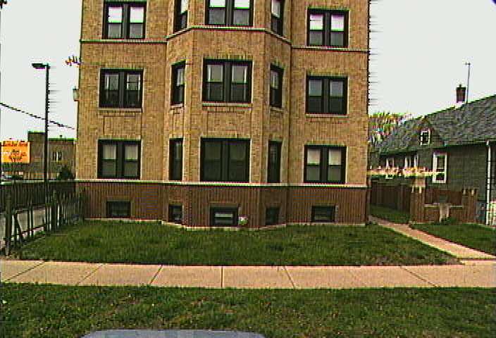 4812 N Oakley Ave in Chicago, IL - Foto de edificio