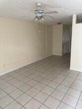Rio Mio in Miami, FL - Building Photo - Building Photo