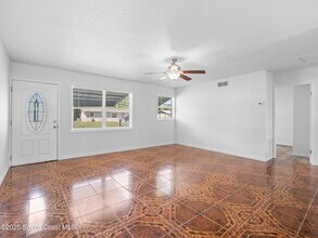 2033 Robinhood Dr in Melbourne, FL - Building Photo - Building Photo