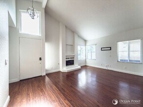 438 Sobre Colinas Pl in Camarillo, CA - Building Photo - Building Photo