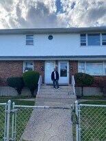 94 Emporia Ave, Unit 2ndfloor in Elmont, NY - Building Photo