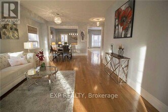 3 Trish Dr in Richmond Hill, ON - Building Photo - Building Photo