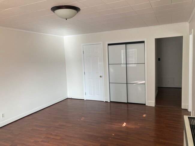 1314 1/2 S Hudson Ave