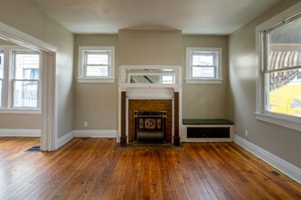401 6th St in New Brighton, PA - Building Photo - Building Photo
