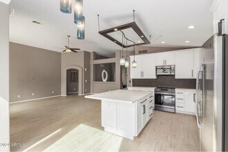 1505 E Wahalla Ln in Phoenix, AZ - Building Photo - Building Photo