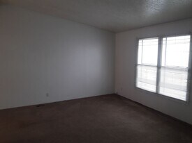 301 Archie St in Eugene, OR - Building Photo