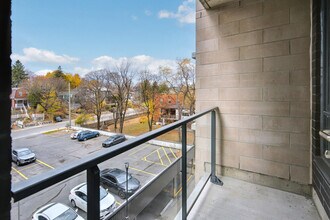 90 Champagne Ave S, Unit SI ID1228190P in Ottawa, ON - Building Photo - Building Photo