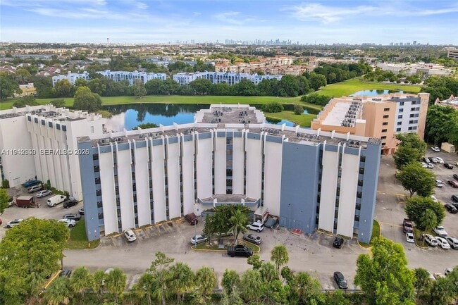 property at 9686 Fontainebleau Blvd