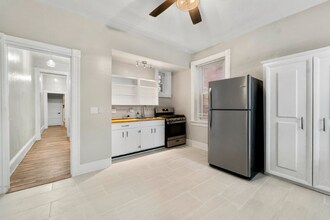 3020 N Calvert St-Unit -1 in Baltimore, MD - Building Photo - Building Photo