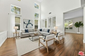 2909 Venezia Ln in Thousand Oaks, CA - Building Photo - Building Photo