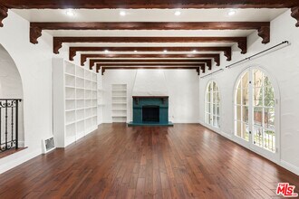 258 S Orange Dr in Los Angeles, CA - Building Photo - Building Photo