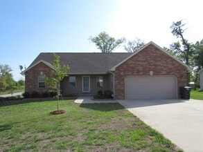 21426 Hupa Rd in Dixon, MO - Building Photo - Building Photo