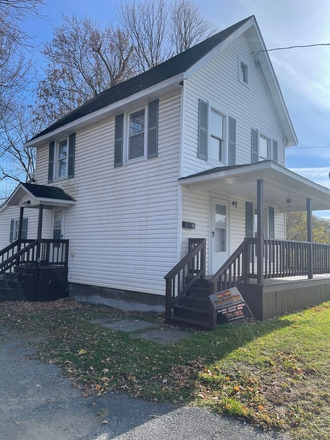 87 Bridge St in Carthage, NY - Building Photo - Building Photo