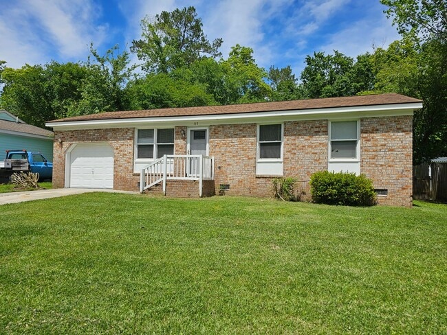 117 Red Cedar Dr in Goose Creek, SC - Building Photo - Building Photo