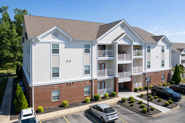 Golf Brook Apartments in Elizabethtown, KY - Foto de edificio - Building Photo