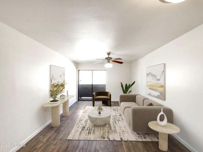 property at 985 N Granite Reef Rd