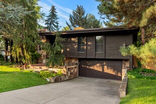 1342 E 5440 S in Murray, UT - Building Photo