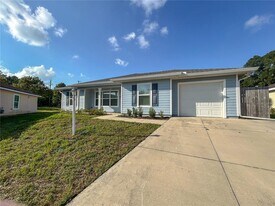 2738 SE 21st Rd in Gainesville, FL - Building Photo