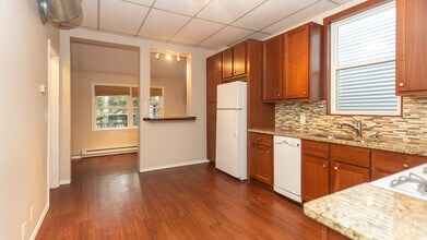 2731 N Seminary Ave in Chicago, IL - Building Photo - Building Photo