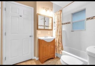 3501 Bishop Eddie Newkirk Wy in Tampa, FL - Building Photo - Building Photo