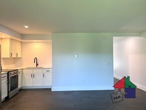 60 Snowdrift Ln in Stowe, VT - Building Photo - Building Photo