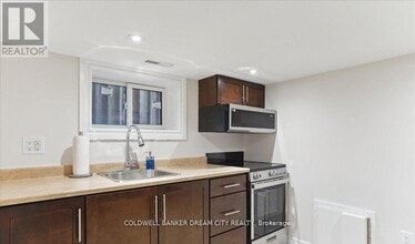 464 Maybank Ave in Toronto, ON - Building Photo - Building Photo