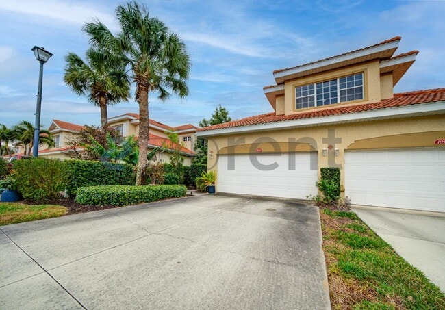 property at 5111 W Hyde Park Ct