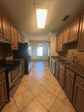 10529 Winrock Dr in Laredo, TX - Building Photo - Building Photo