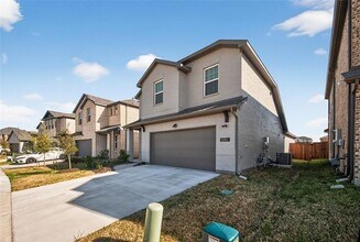 1210 Aruba Ave in Seagoville, TX - Building Photo - Building Photo