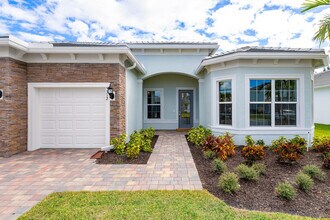 5312 Blue Reed Ln. in Wellington, FL - Foto de edificio - Building Photo