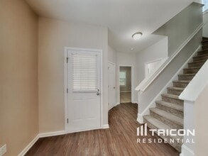 5816 Wynmore Road in Raleigh, NC - Building Photo - Building Photo