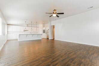 807 W Buist Ave in Phoenix, AZ - Building Photo - Building Photo