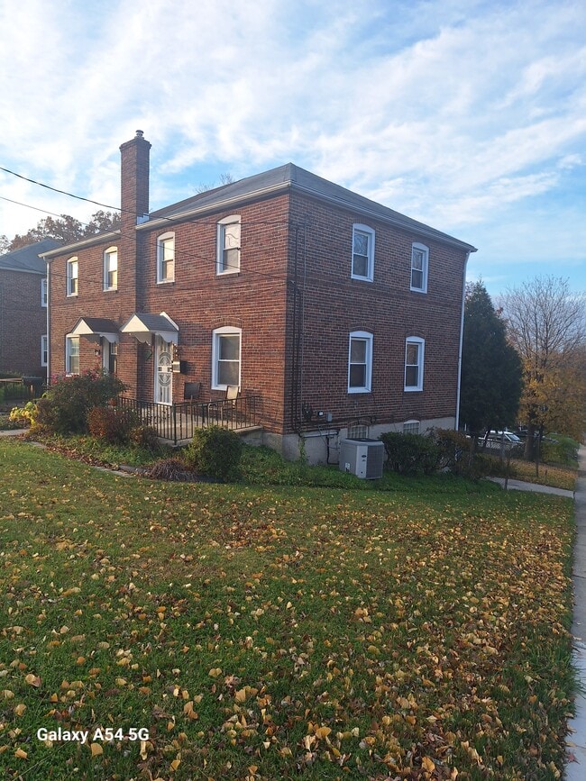 3721 Frankford Ave in Baltimore, MD - Building Photo - Building Photo