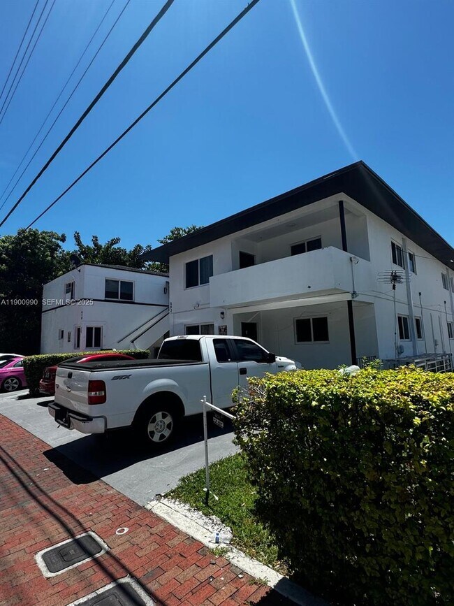 property at 602 SW 13th Ave