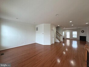 41831 Diabase Square in Aldie, VA - Building Photo - Building Photo