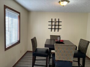 4886 Starboard Ct in Douglasville, GA - Foto de edificio - Building Photo
