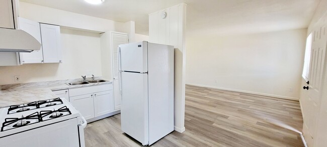 2205 E Cedar Ave in Flagstaff, AZ - Foto de edificio - Building Photo