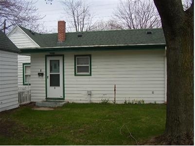 422 N Ferry St in Ludington, MI - Building Photo - Building Photo