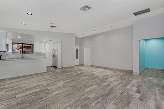 740 NW 105th Pl in Miami, FL - Building Photo - Building Photo