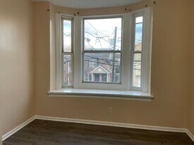 475 Clinton Ave in Newark, NJ - Building Photo