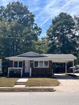 1121 W Thomas St in Rocky Mount, NC - Building Photo