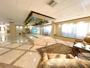 1800 S Ocean Blvd in Pompano Beach, FL - Building Photo - Building Photo