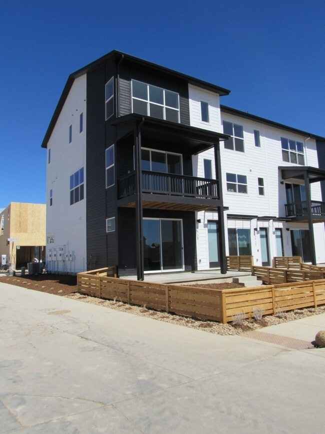 property at 2729 W 167th Pl