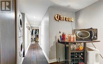 95 Hillsdale Ave E in Toronto, ON - Building Photo - Building Photo